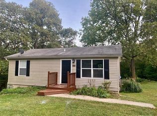 715 Shirewood Rd, Excelsior Springs, MO 64024