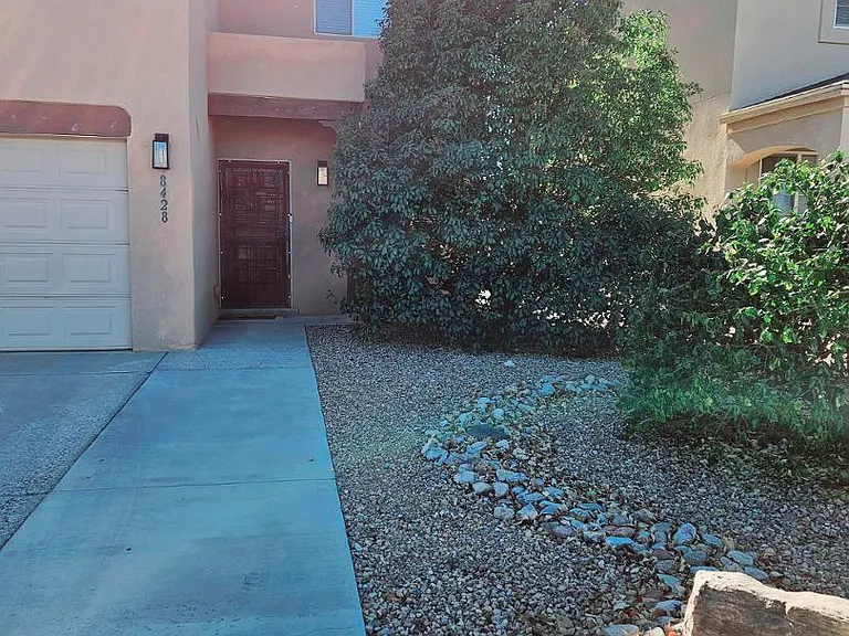 8428 Old Caballero Ave SW — Photo 2