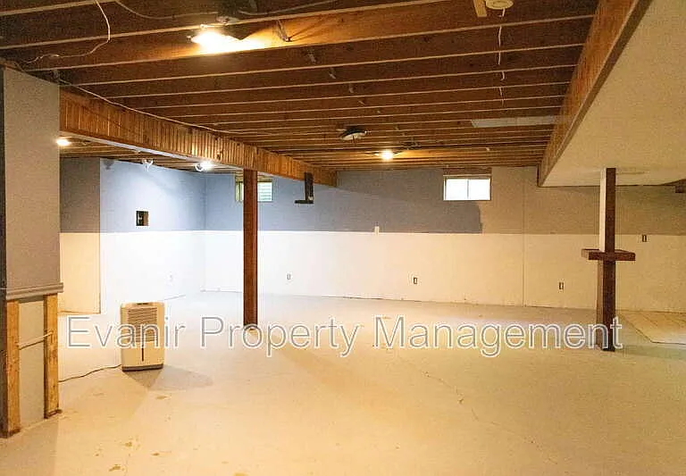 113 Brittany Ln — Photo 31