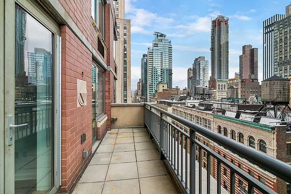 Rented by Compass | media 11