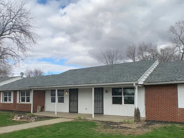 716 S 6th St, Hoopeston, IL 60942