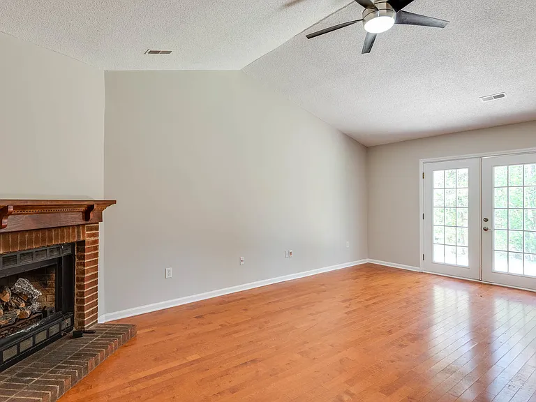 13818 Faversham Ct — Photo 18