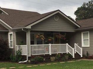 305 Brookside Dr, Lafayette, LA 70506