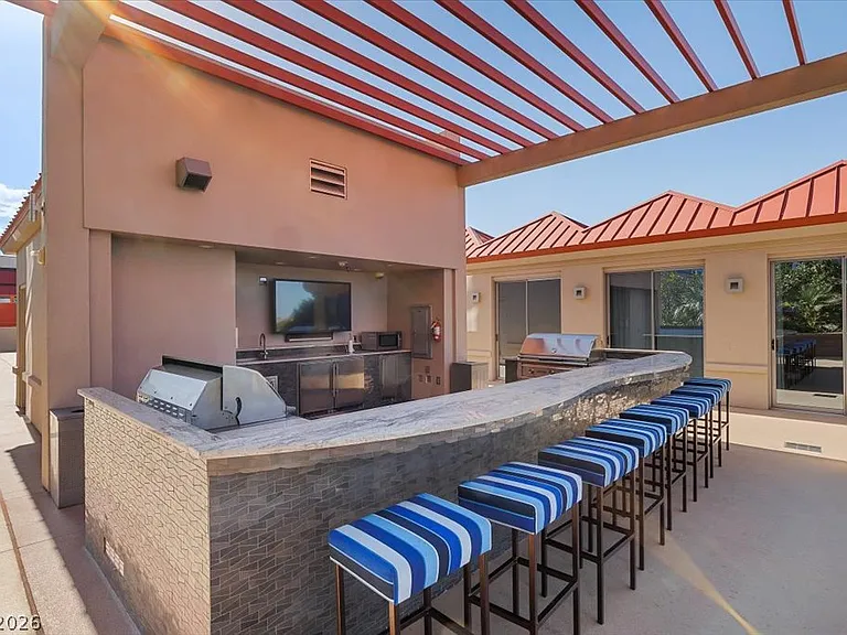 200 W Sahara Ave #3201 — Photo 28