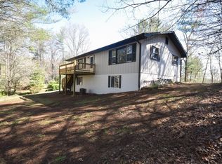 31 Maple Rdg, Franklin, NC 28734