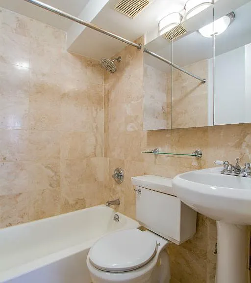 68 Clinton St #3A — Photo 5