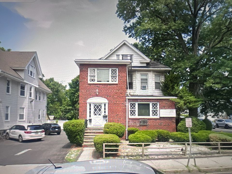 1st image of 1845 Summer Street