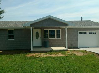 325 S Delaware Dr, Crooksville, OH 43731