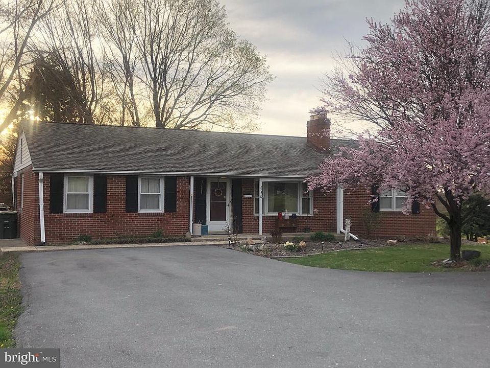 2nd image of 27516 Ridge Rd