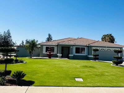 401 Calle Lechuga, Bakersfield, CA, 93314