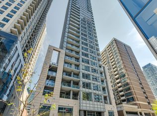 21 Balmuto St #1101, Toronto, ON M4Y 1W4