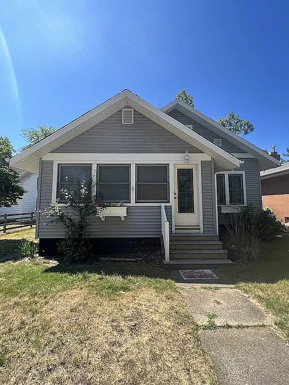 225 Arndt St photo 1