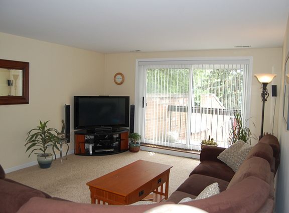 5th image of 601 Lake Hinsdale Dr APT 206