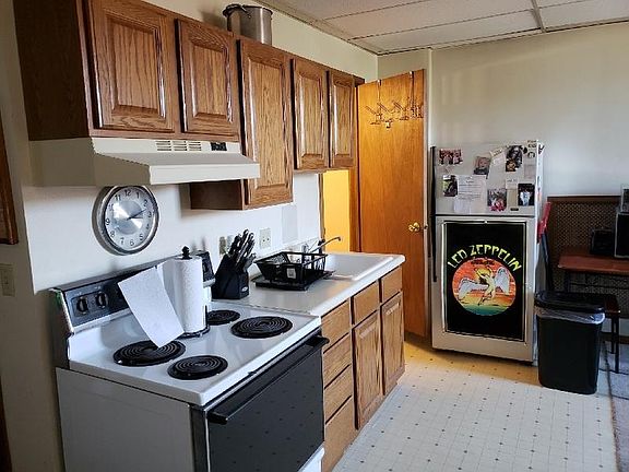 4th image of 219 E Mill St #227