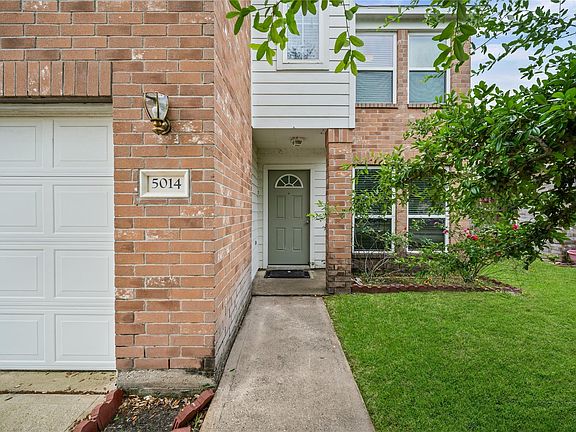 2nd image of 5014 Fair Oak Dale Ln