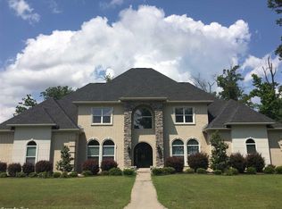 101 Carriage Court Dr, White Hall, AR 71602
