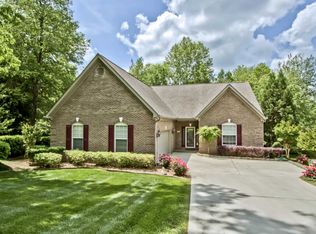 174 Cheeskogili Way, Loudon, TN 37774