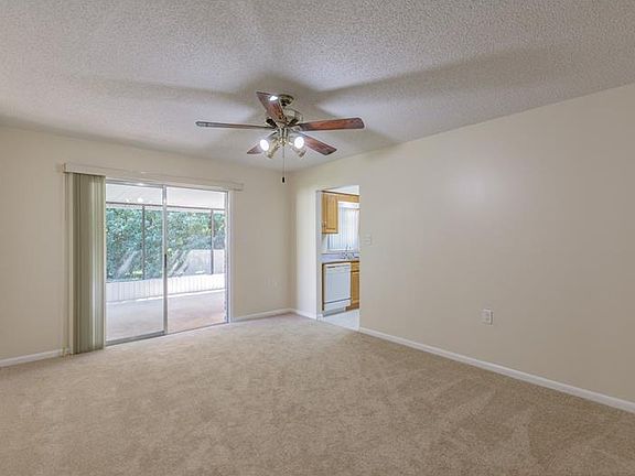 5th image of 1952 Suzanne Ln
