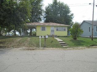 601 W 3rd St, Dixon, MO 65459