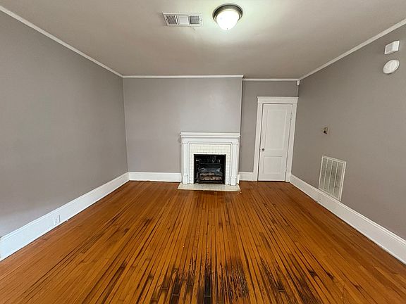 2nd image of 2713 Vineville Ave #1