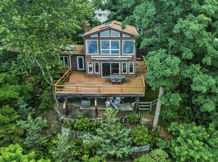 52 Westview Rd, Northport, NY 11768