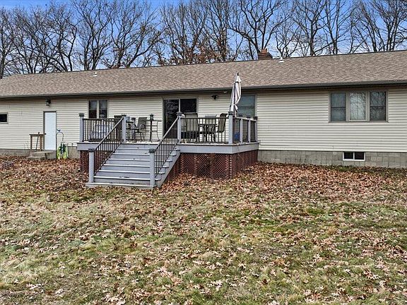 3rd image of W997 Hammes Rd