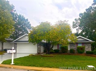 3821 Meadow Ln, Osage Beach, MO 65065