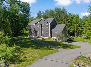 594 Kearsarge Avenue, Hopkinton, NH 03229