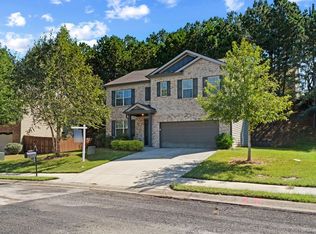 816 Lake Chase, Fairburn, GA 30213