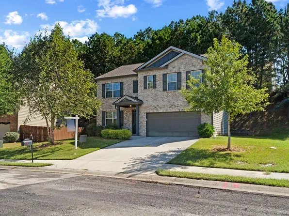 816 Lake Chase, Fairburn, GA 30213