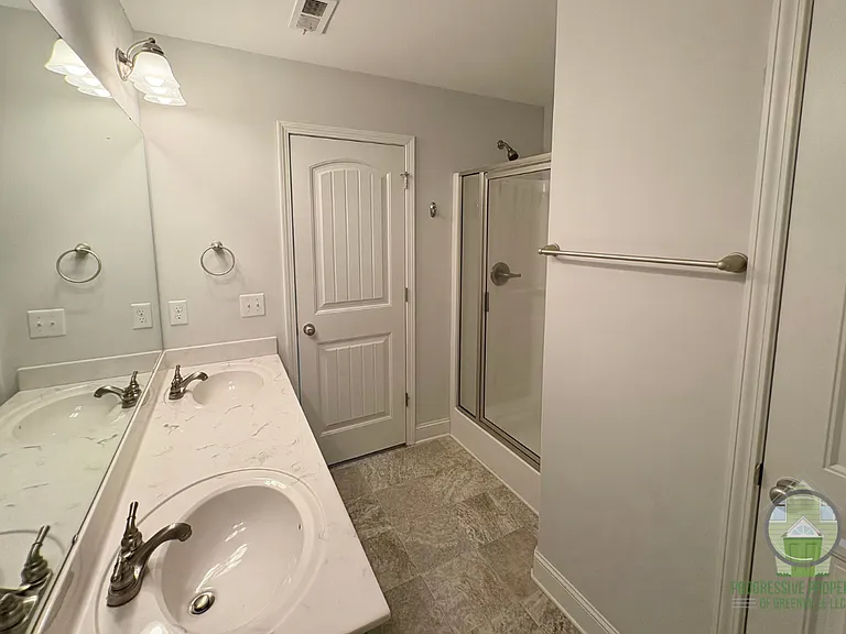 400 Ansel Woods Ln — Photo 9