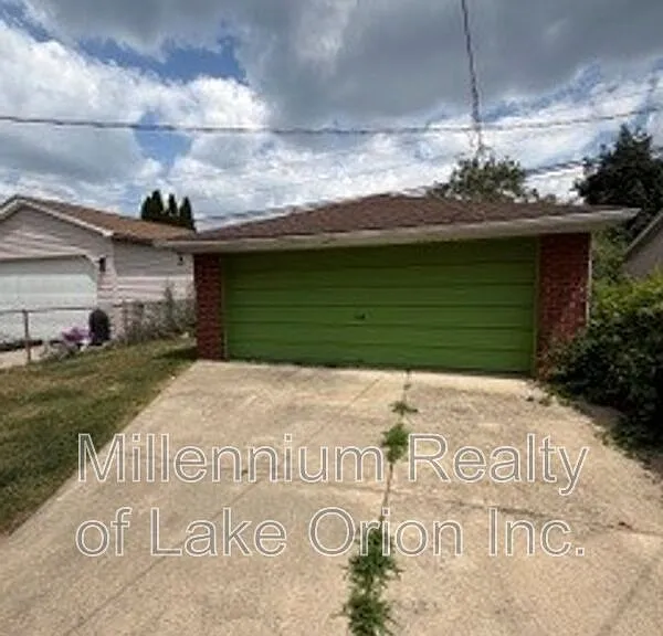 6010 Hartwell St — Photo 18