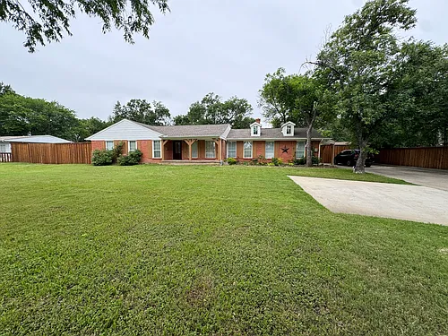 641 Irby Ln Photo 1