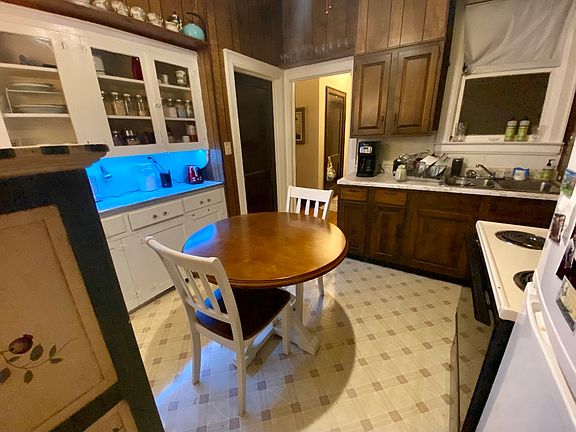 4th image of 1029 10th St #10606483