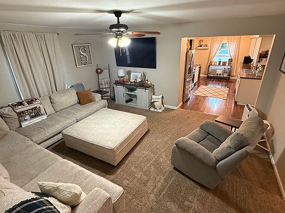 4th image of 1020 Carroll Ave