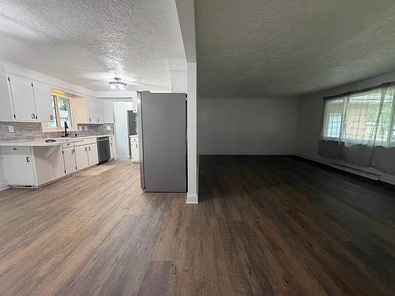 7301 Knight St NW — Photo 9