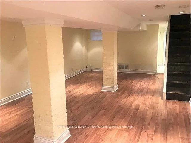 492 Eastern Ave — Photo 12