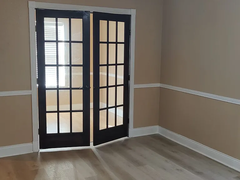 801 Green Heath Ave — Photo 3