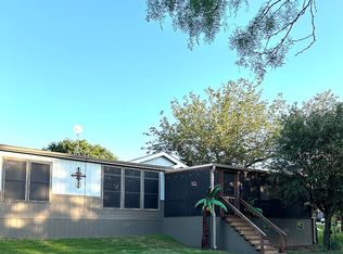 1926 Roadrunner Rd, Graford, TX 76449