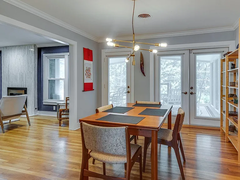 4240 Westmont Ct — Photo 10