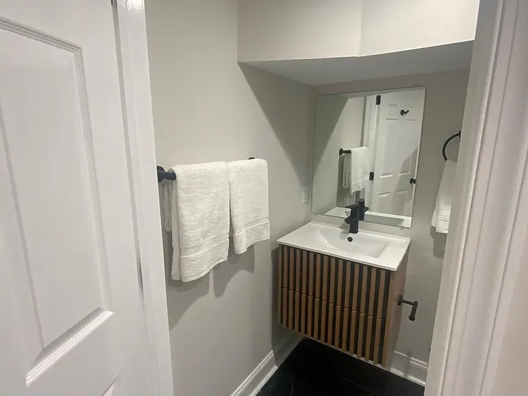 2141 Druid Hill Ave — Photo 52