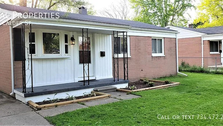 640 Calder St — Photo 1