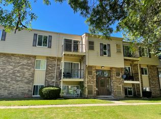 38272 Fairway Ct, Clinton Township, MI 48038