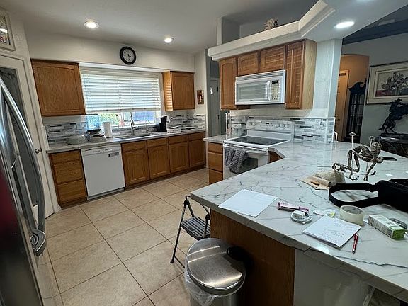 3rd image of 1170 Shoshone Ct
