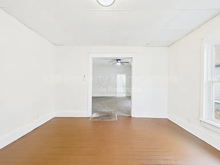 411 Main St — Photo 3