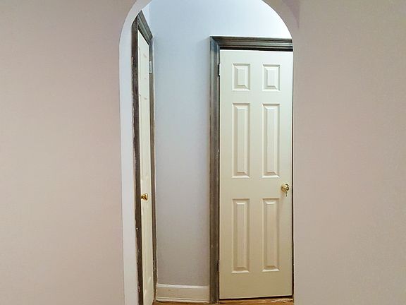 5th image of 14018 Ash Ave APT 2E