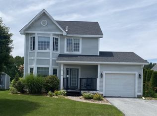 29 Griswold Dr, Rutland, VT 05701