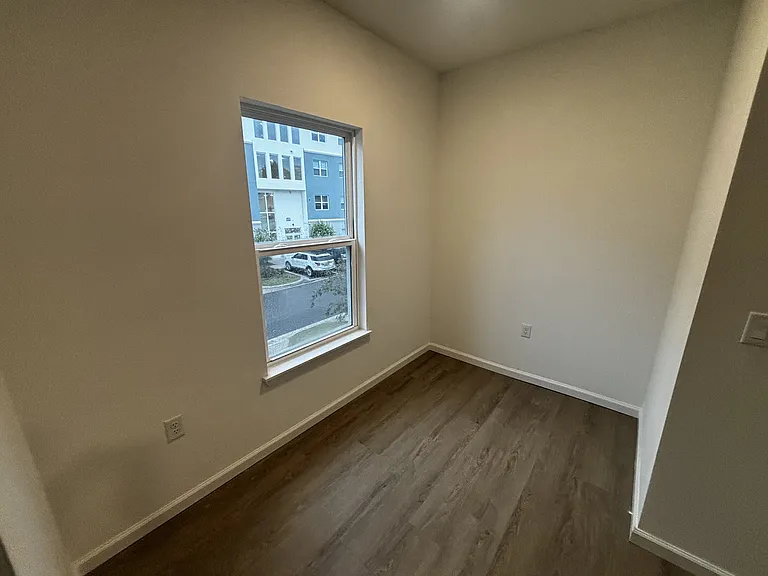 1209 Southstation Pl — Photo 17