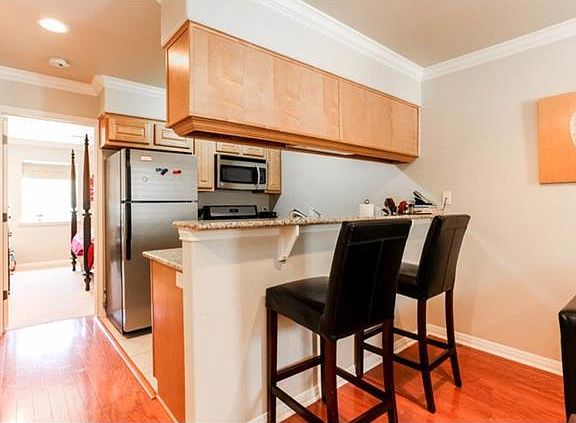 4th image of 1500 E Side Dr Unit 217-A