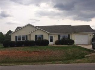 1538 Ready Section Rd, Hazel Green, AL 35750